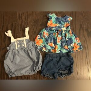 Baby girl 0-3 month clothing
